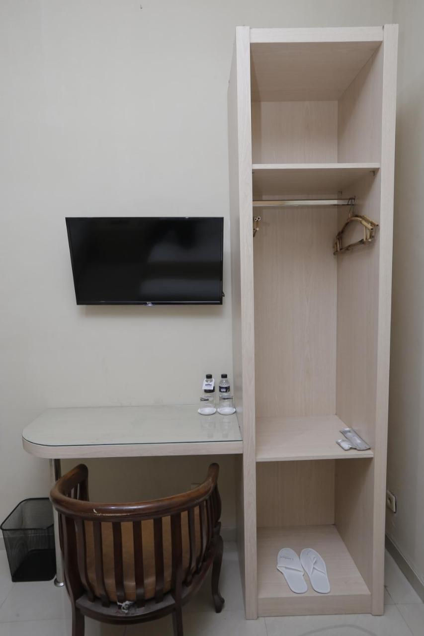 Hotel Atalie Malioboro Manage By Yuwono Hospitality Yogyakarta Esterno foto