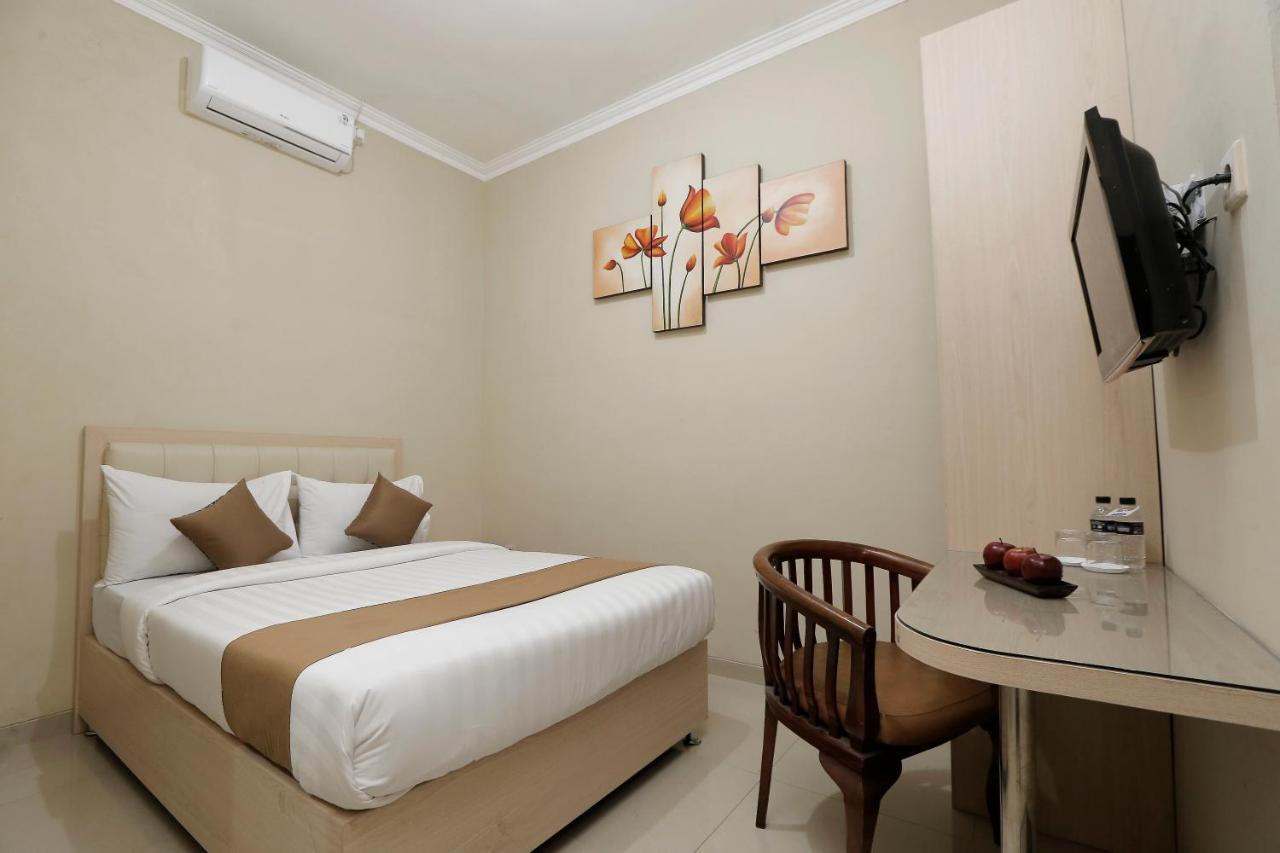 Hotel Atalie Malioboro Manage By Yuwono Hospitality Yogyakarta Esterno foto
