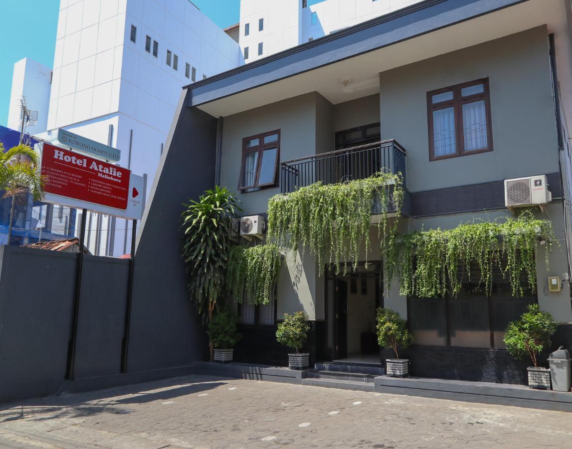 Hotel Atalie Malioboro Manage By Yuwono Hospitality Yogyakarta Esterno foto